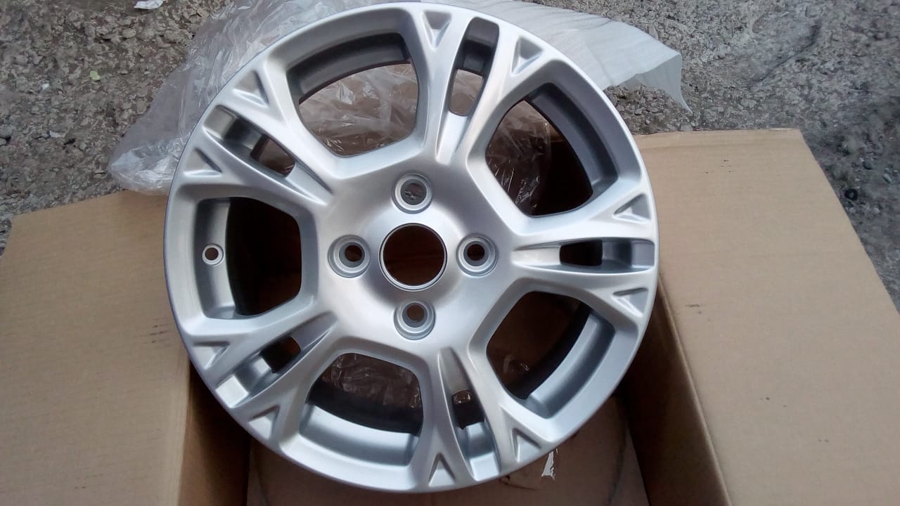 JUEGO DE AROS SIN LLANTA FORD FIESTA 2012 AL 2018